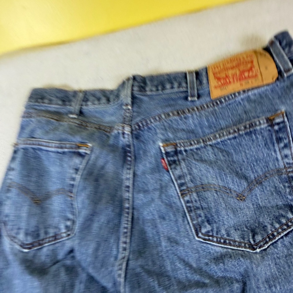 Levis‎ 501 Original Fit Mens Blue Denim Jeans 38x30 Medium Wash Button Fly 501-